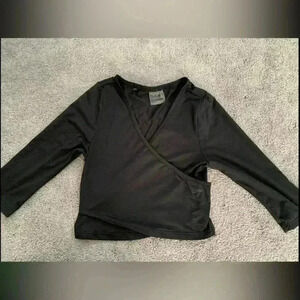 Black Gymshark Workout Shirt‎